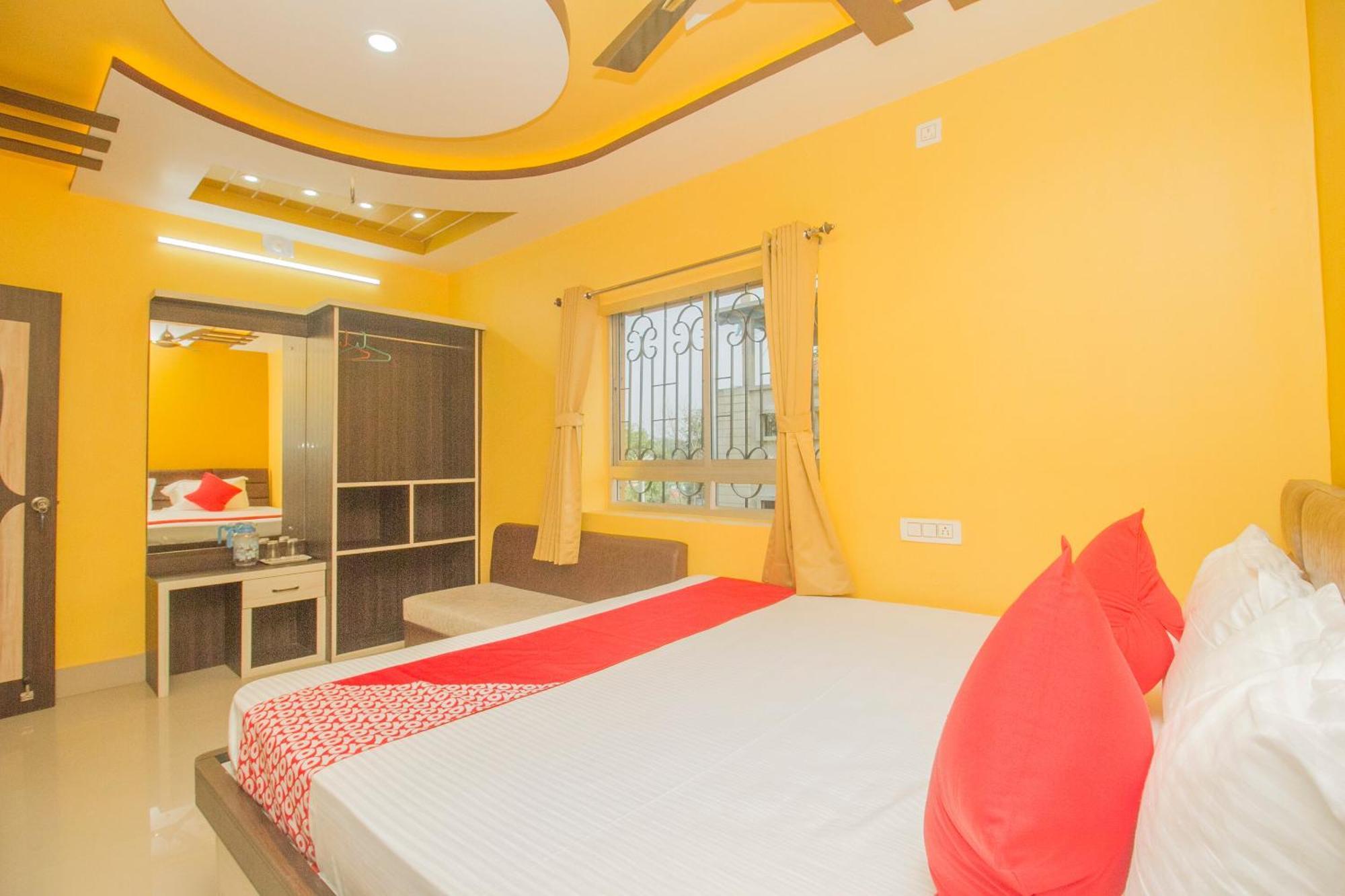Super Hotel O Kalpana Residency Inn Siliguri Eksteriør billede
