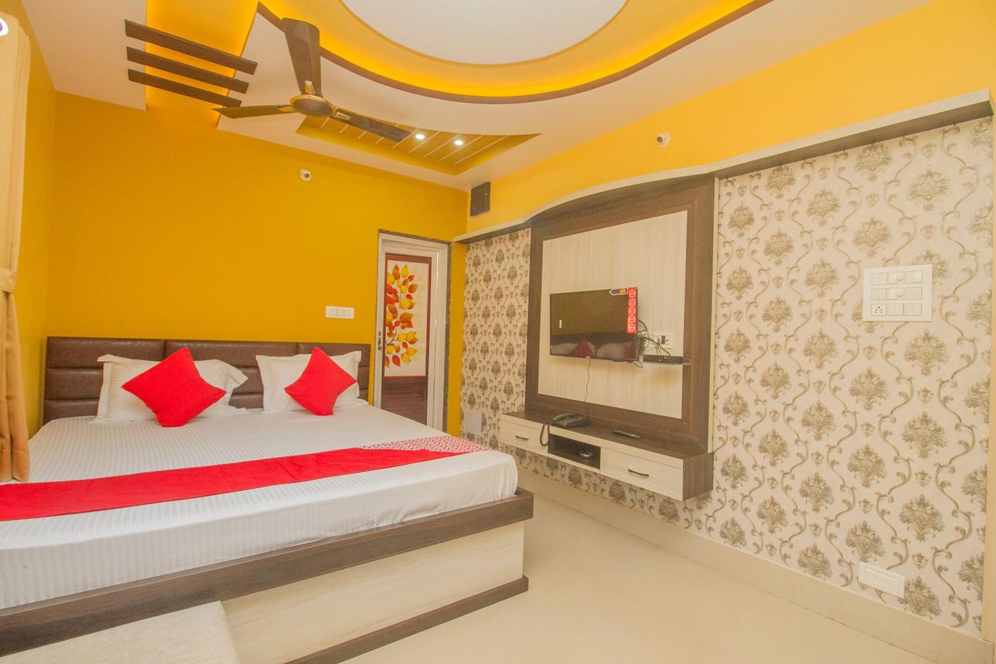 Super Hotel O Kalpana Residency Inn Siliguri Eksteriør billede